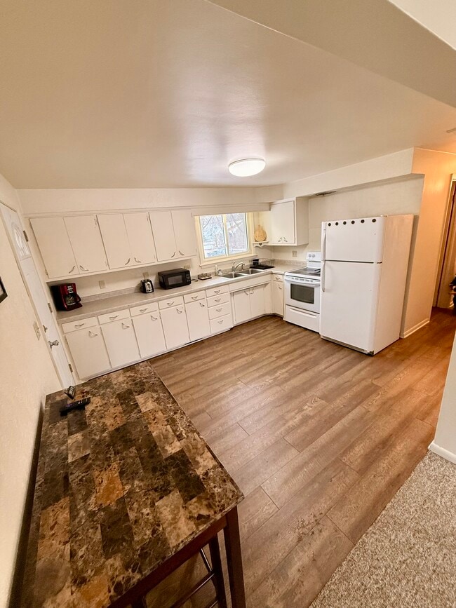 property at 310 Poplar St