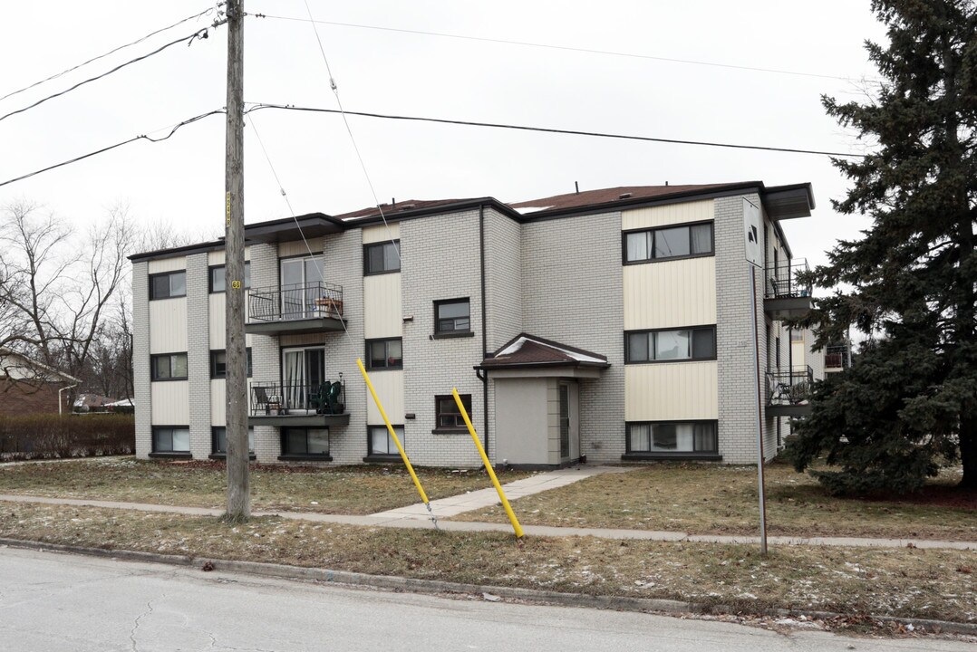 258 Alma St in Guelph, ON - Building Photo
