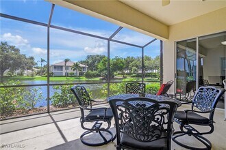 2256 Island Cove Cir in Naples, FL - Building Photo - Building Photo