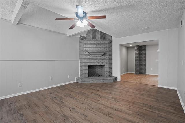 2156 Fleur De Lis Ct in Arlington, TX - Building Photo - Building Photo