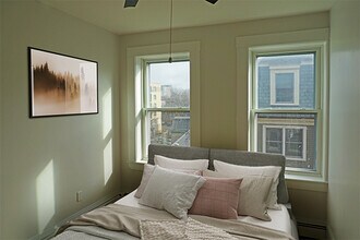 23 Lambert St, Unit 3R in Cambridge, MA - Foto de edificio - Building Photo