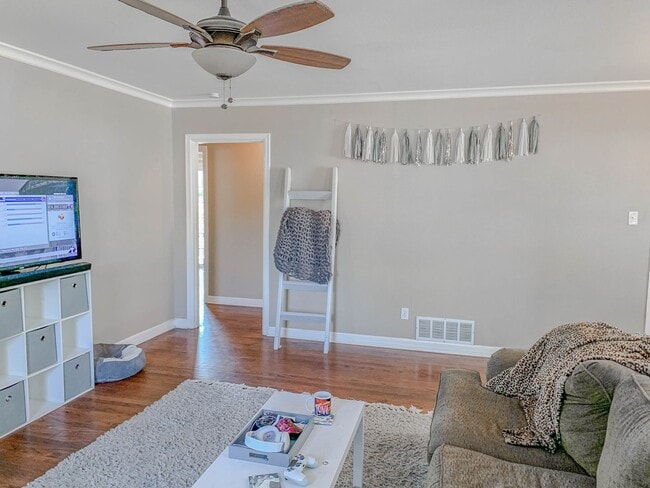 2401 26th St in Lubbock, TX - Building Photo - Building Photo