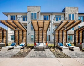 The Conley in Leander, TX - Foto de edificio - Building Photo