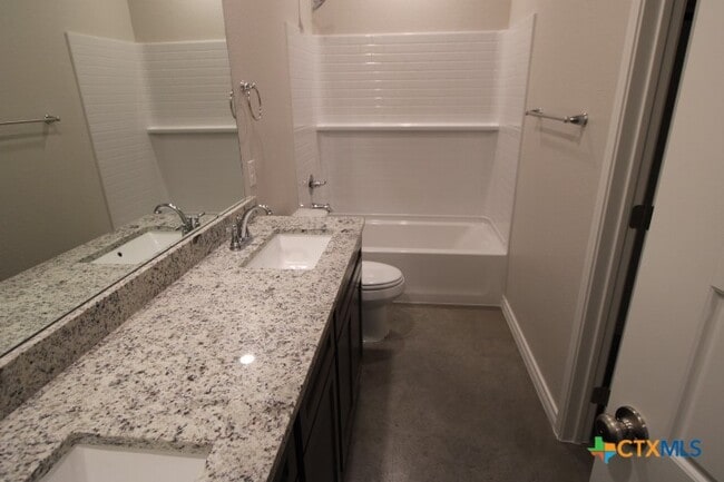 property at 640 Pacific Crest Trl