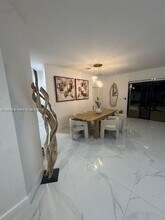 21545 SW 125th Psge in Miami, FL - Building Photo - Building Photo