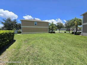 2735 Revolution St in Melbourne, FL - Building Photo - Building Photo