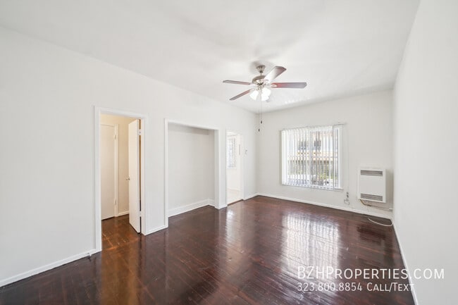 property at 1267 Vin Scully Ave