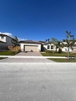 2265 SE 30th St in Homestead, FL - Building Photo