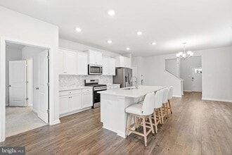 54 Roberta Wy. in Medford, NJ - Building Photo - Building Photo