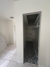 1631 NW 114th St in Miami, FL - Building Photo - Building Photo