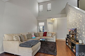 750 Dillon Ct in Grayslake, IL - Building Photo - Building Photo