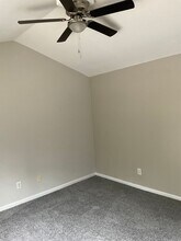 6123 Dane Dr in Dallas, NC - Building Photo - Building Photo