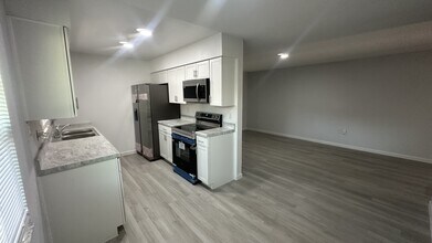 821 Turtle Mound Dr in Casselberry, FL - Building Photo - Building Photo