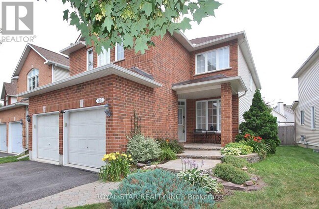 38 Rialto Way in Ottawa, ON - Building Photo - Building Photo