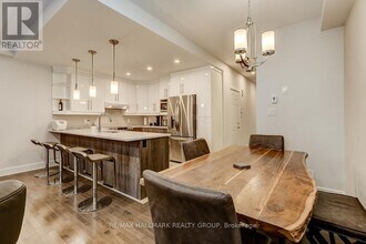 1006 Shefford Rd in Ottawa, ON - Building Photo - Building Photo