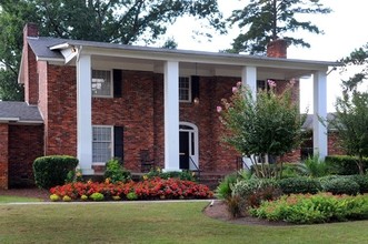 Spring Lake in Columbia, SC - Foto de edificio - Building Photo