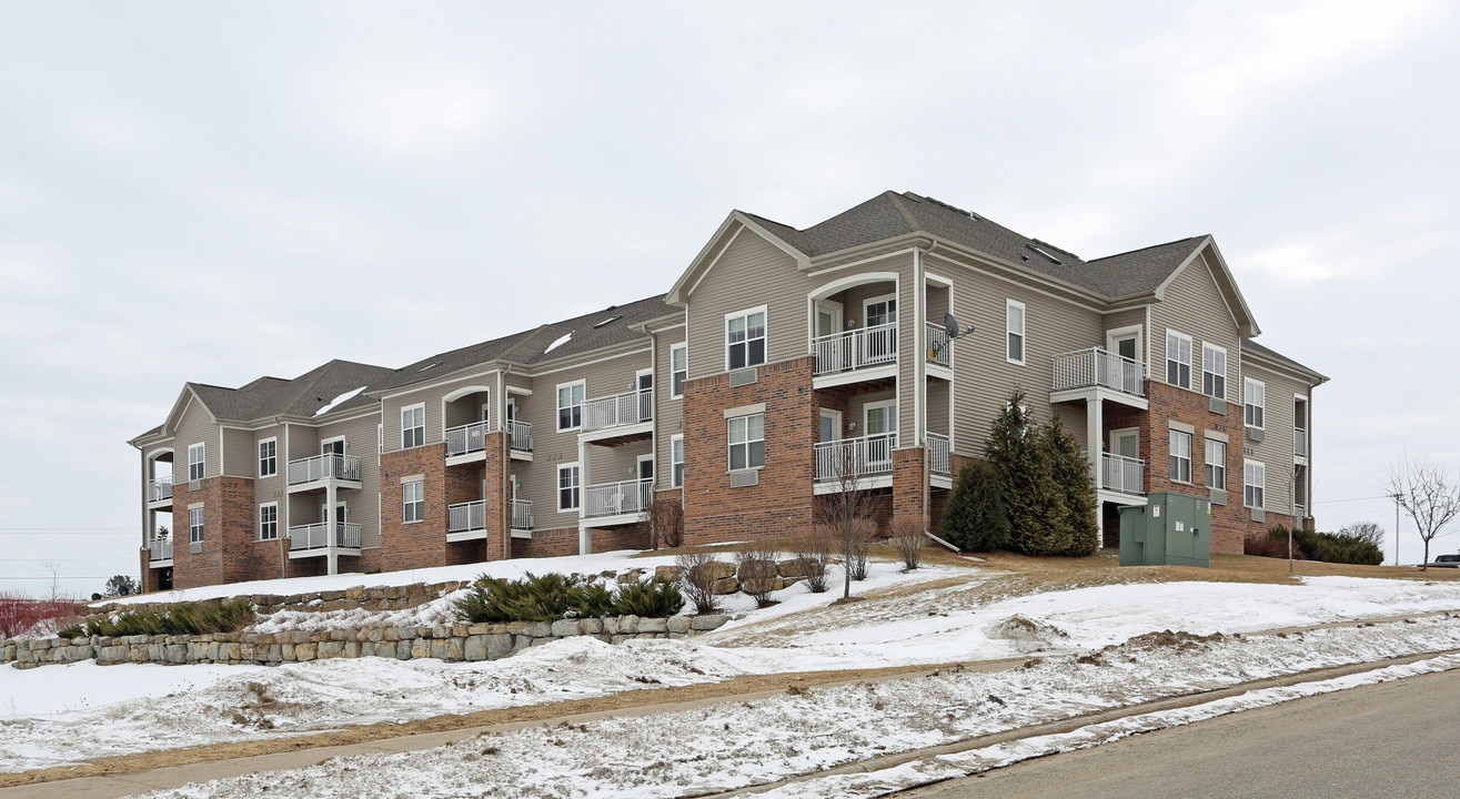 Hometown View Apartments in Verona, WI - Foto de edificio