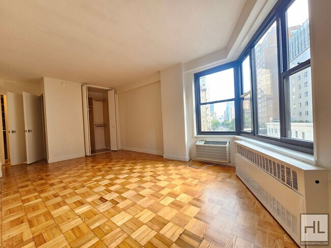 145 4th Ave