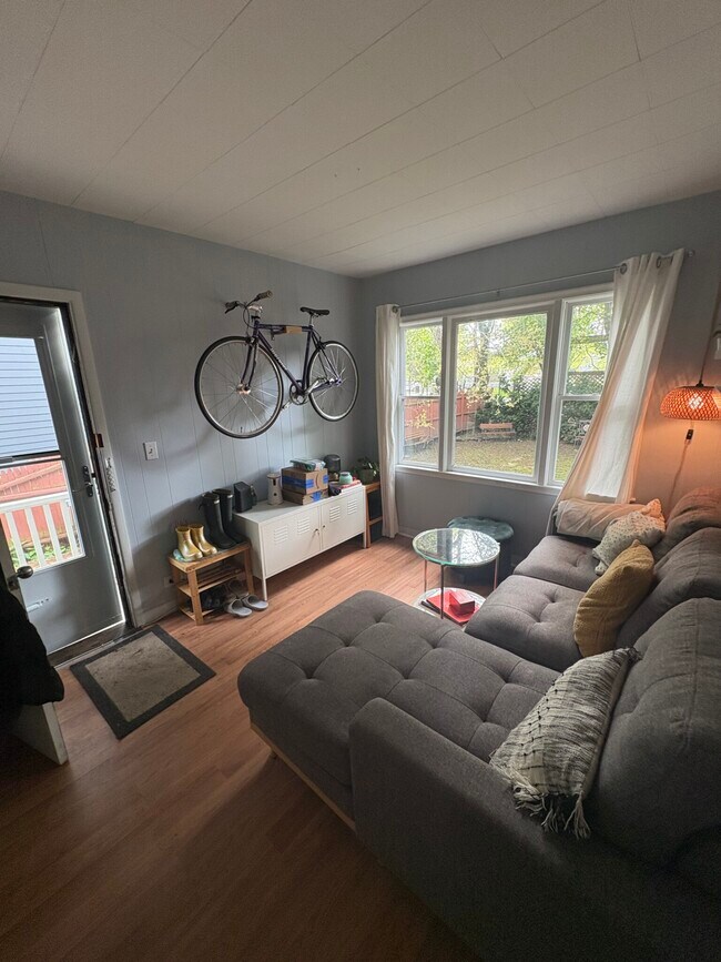 38 Fairfield St, Unit 40B