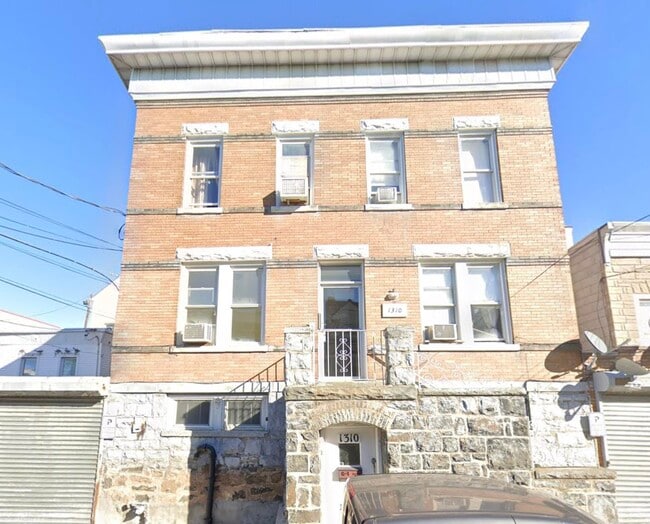 property at 1310 14th St