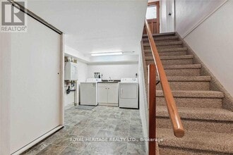 115 Albert St N in Kawartha Lakes, ON - Building Photo - Building Photo