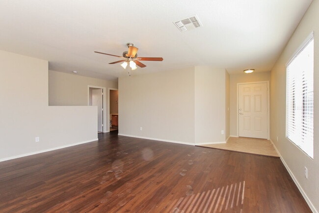 16080 W Jackson St in Goodyear, AZ - Foto de edificio - Building Photo