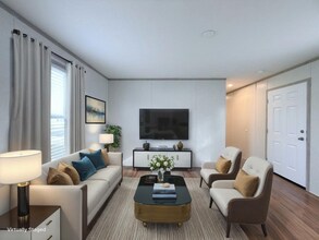 52705 Van Buren Dr in Chesterfield, MI - Foto de edificio - Building Photo