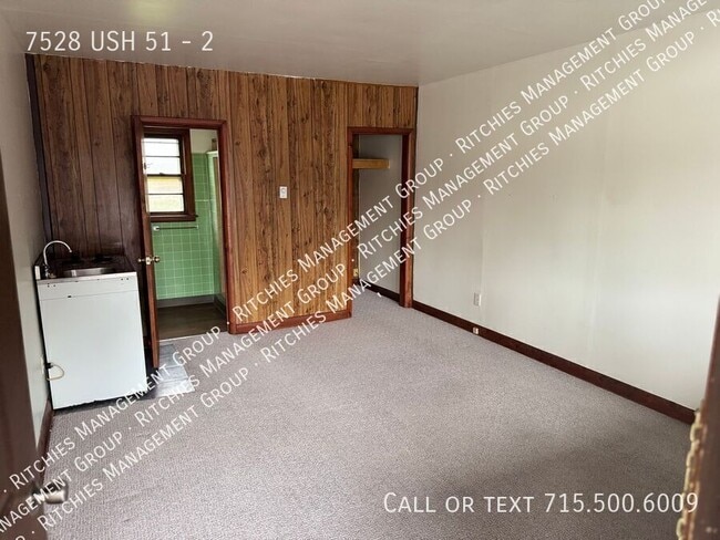 property at 7528 US-51