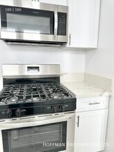 11510 Cumpston St, Unit 7 in Los Angeles, CA - Building Photo - Building Photo