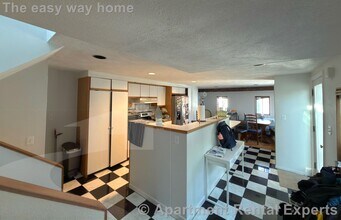 61 Sixth St in Cambridge, MA - Building Photo - Building Photo