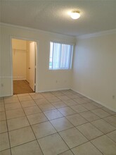 9907 Westwood Dr, Unit 15-2 in Tamarac, FL - Building Photo - Building Photo