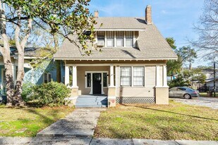 8 Kenneth St in Mobile, AL - Building Photo