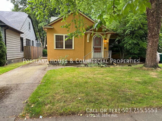 property at 1720 SE 38th Ave