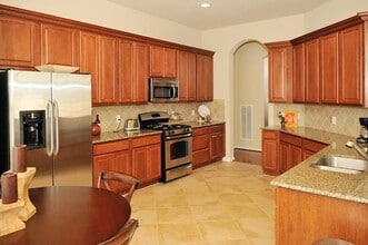 10 Avenswood Pl in The Woodlands, TX - Building Photo - Building Photo