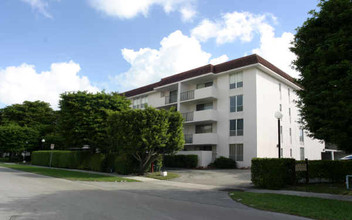 Boca View Condos in Boca Raton, FL - Foto de edificio - Building Photo