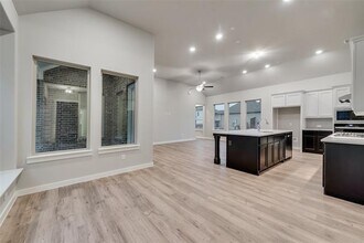 527 Embargo Dr in Royse City, TX - Building Photo - Building Photo