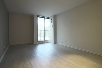 907 S Ashland Ave in Chicago, IL - Foto de edificio - Building Photo