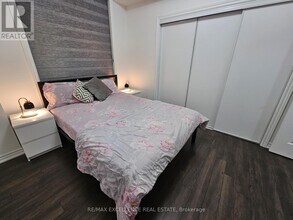 40 Halliford Pl in Brampton, ON - Building Photo - Building Photo