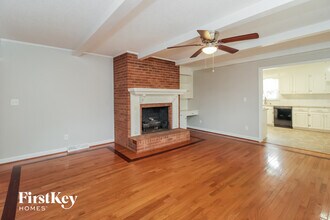 535 Drumheller Rd in Clemmons, NC - Foto de edificio - Building Photo