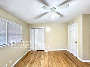 3460 Estes Dr in College Park, GA - Building Photo - Building Photo