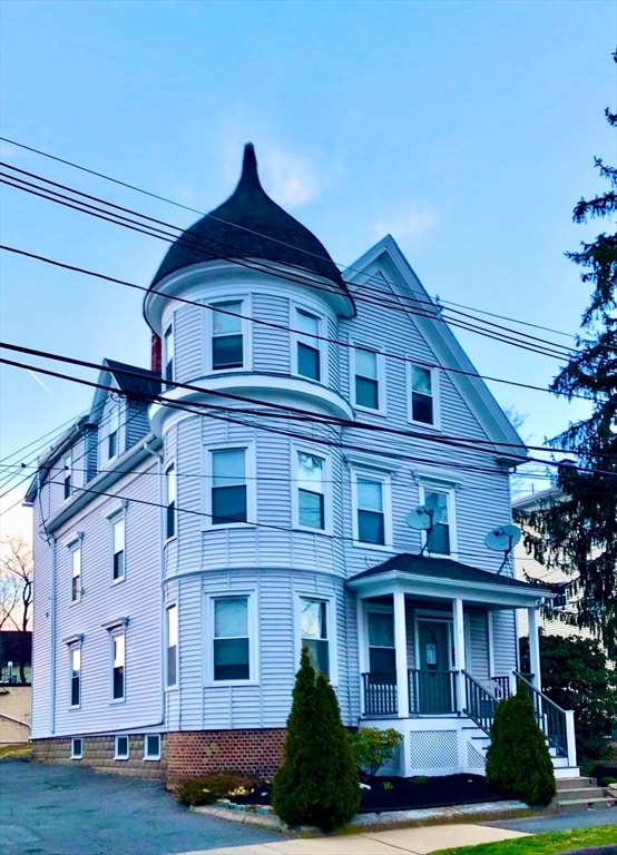property at 4 Pearson St