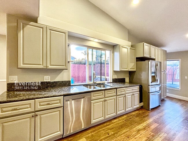 3218 Calle Vallarta in Carlsbad, CA - Building Photo - Building Photo
