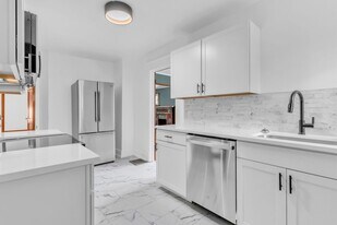 441 Webster St in Rochester, PA - Building Photo