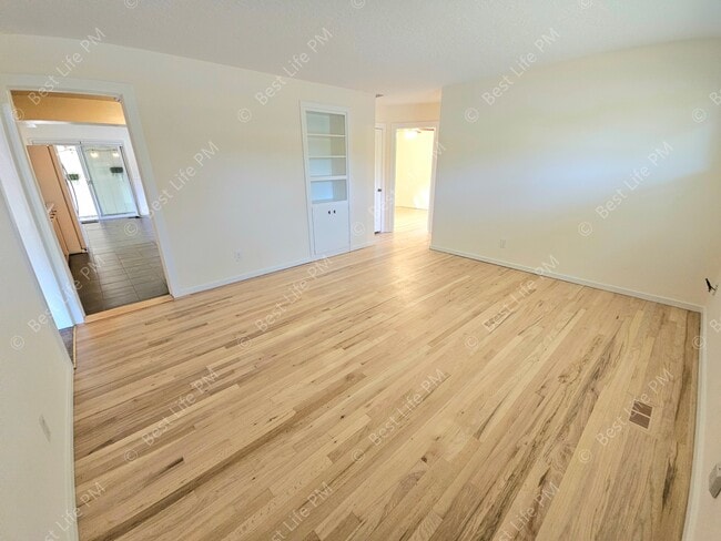 7037 N Monteith Ave in Portland, OR - Building Photo - Building Photo