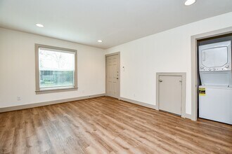 1009 Enid St in Houston, TX - Building Photo - Building Photo