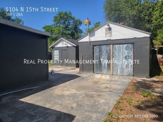 5104 N 15th St in Tampa, FL - Foto de edificio - Building Photo