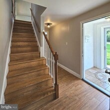 7204 Camp Alger Ave in Falls Church, VA - Building Photo - Building Photo