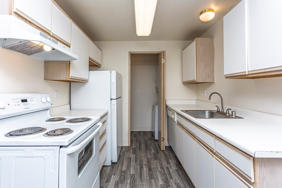 The Park at Fife in Fife, WA - Building Photo