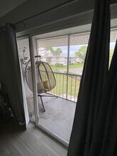 1531 SE Royal Green Cir in Port St. Lucie, FL - Building Photo - Building Photo