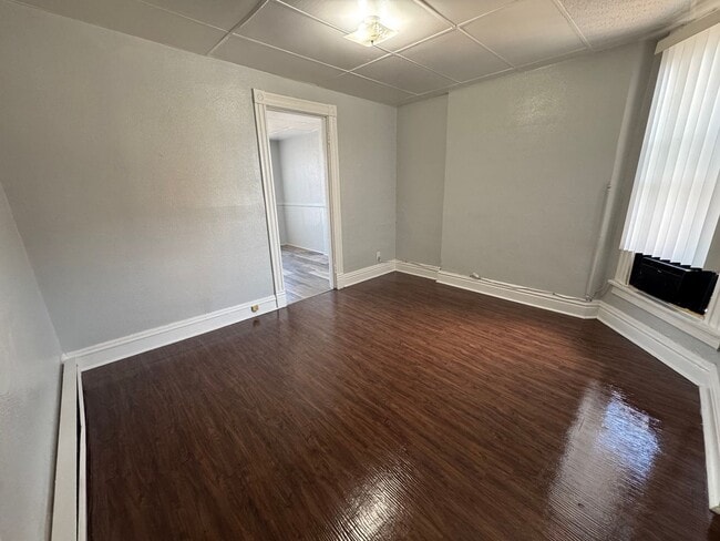 property at 432 W 3rd St